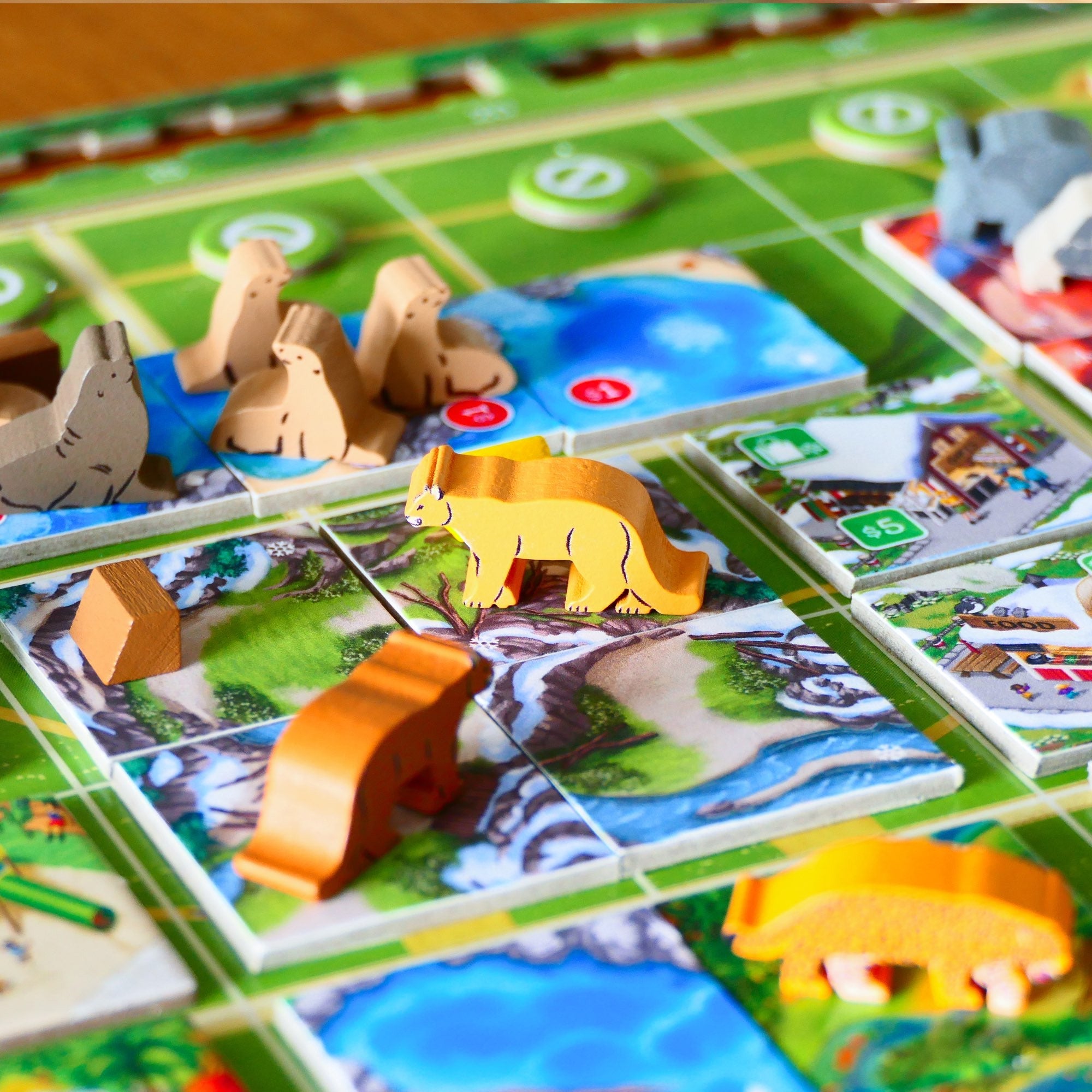 FOX -Zoo Tycoon: The Board Game - New Shores Expansion - Deluxe Edition