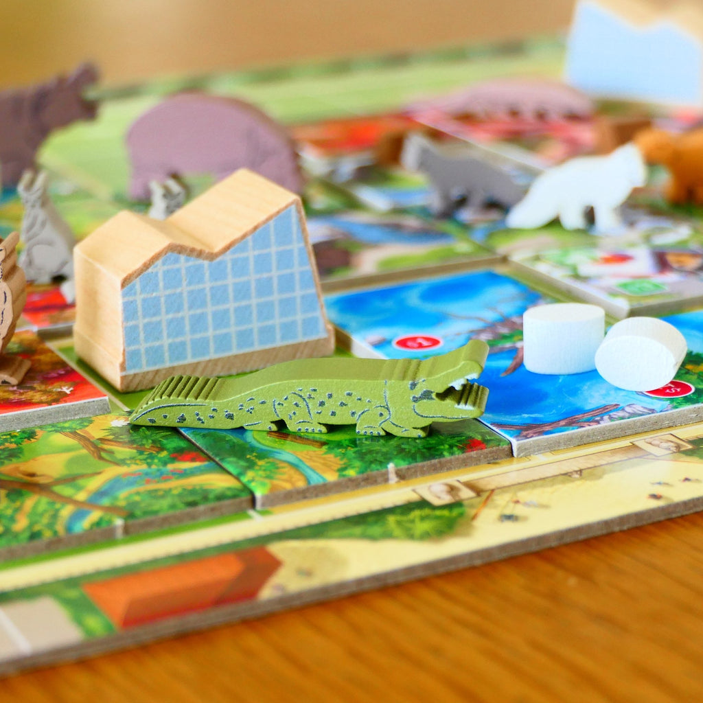 FOX -Zoo Tycoon: The Board Game - New Shores Expansion - Deluxe Edition